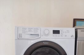 9 kilogram Hotpoint çamaşır makinesi dijital